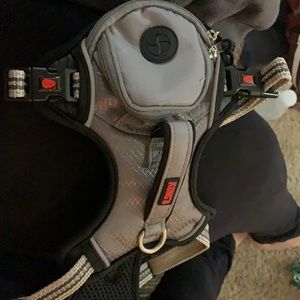 Brand new harness used once to try on